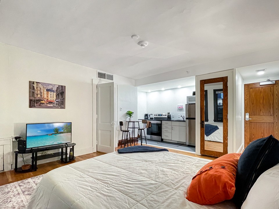 Extended-Stay Studio Near Hospitals